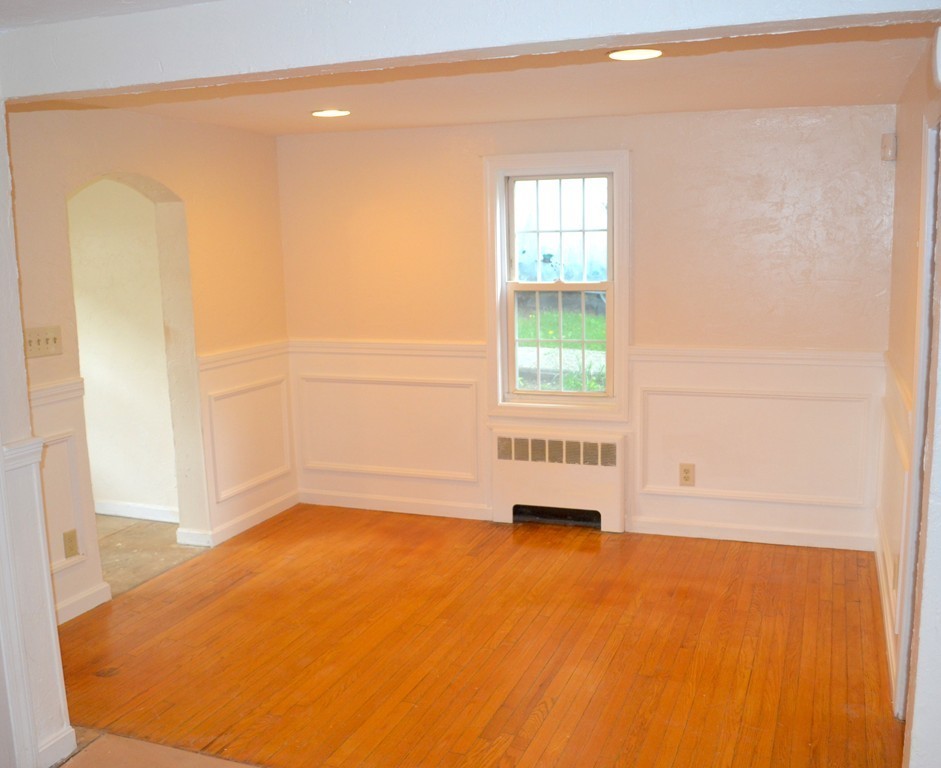 29 Fifth Avenue Worcester, MA 01607 - Photo 9 of 21 Gallery Image 9