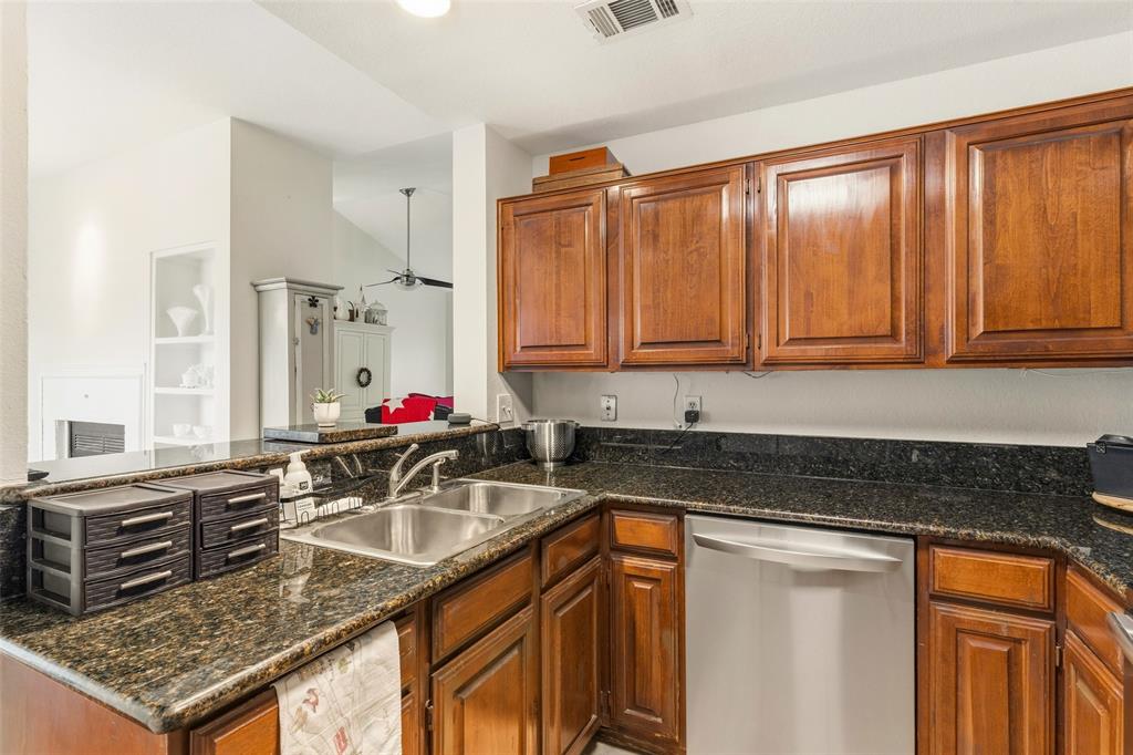 12660 Hillcrest Road, Unit 3205 Dallas, TX 75230 - Photo 8 of 36