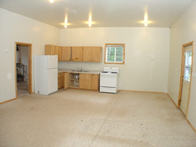 6406 Arnold Road Duluth, MN 55803 - Photo 3 of 7