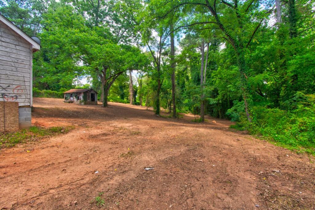 1491 South Hairston Road Stone Mountain, GA 30088 - Photo 14 of 17
