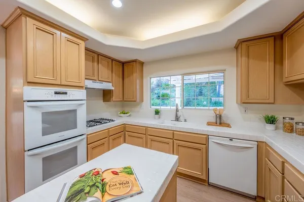 $1,249,000 | 4064 Lemonberry Place, Thousand Oaks, CA 91362