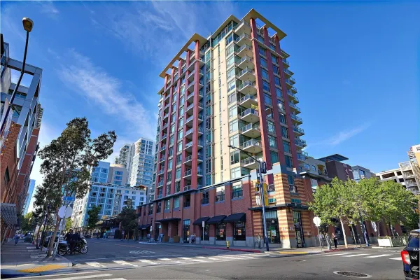 $699,900 | 427 Ninth Avenue, Unit 1304, San Diego, CA 92101