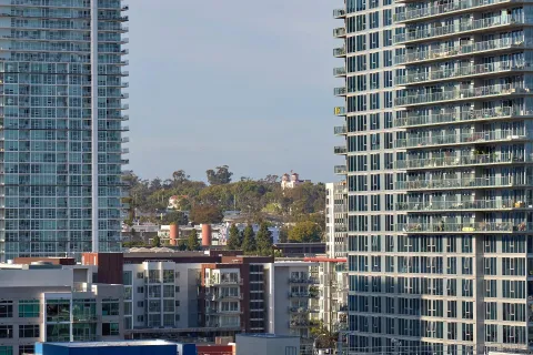 $699,900 | 427 Ninth Avenue, Unit 1304, San Diego, CA 92101