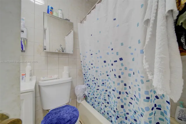 $800,000 | 5040 Northwest 197th Street, Opa-Locka, FL 33055