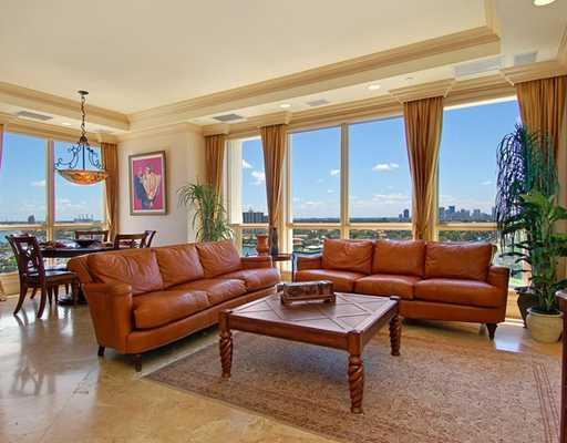 209 North Birch Road, Unit 1502 Fort Lauderdale, FL 33304 - Photo 3 of 15 Den/Family/Great Room