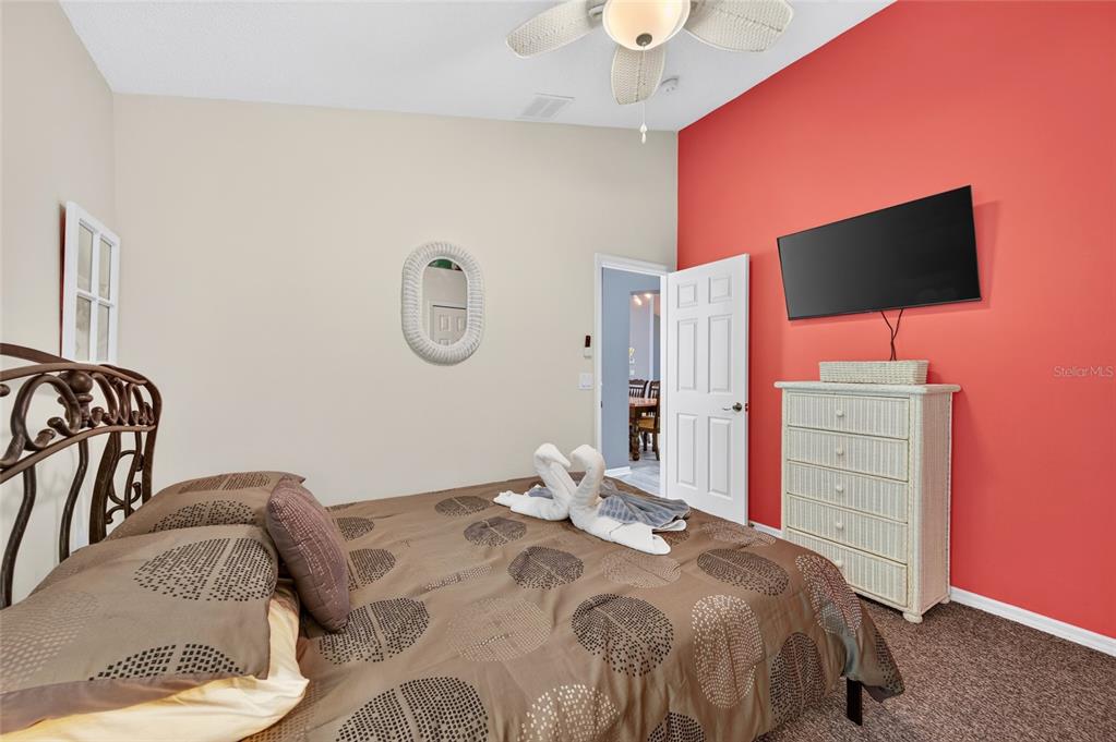 2577 Oneida Loop Kissimmee, FL 34747 - Photo 56 of 70 Gallery Image 56