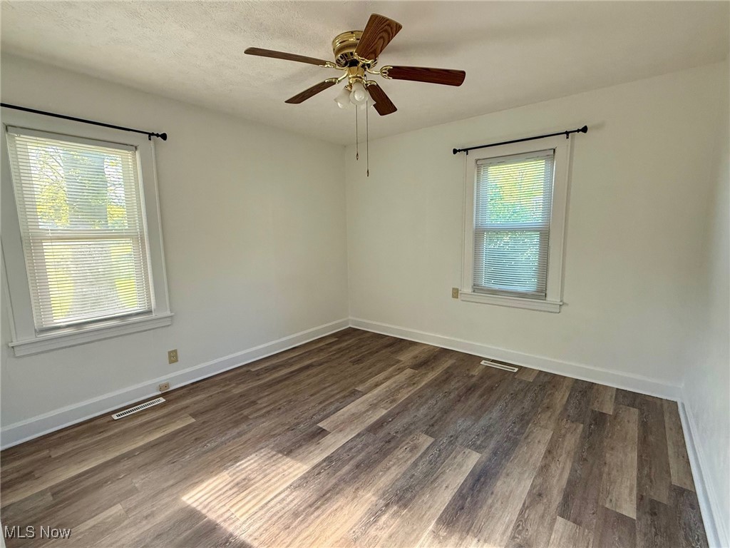 967 Braun Road Belpre, OH 45714 - Photo 9 of 27 Gallery Image 9
