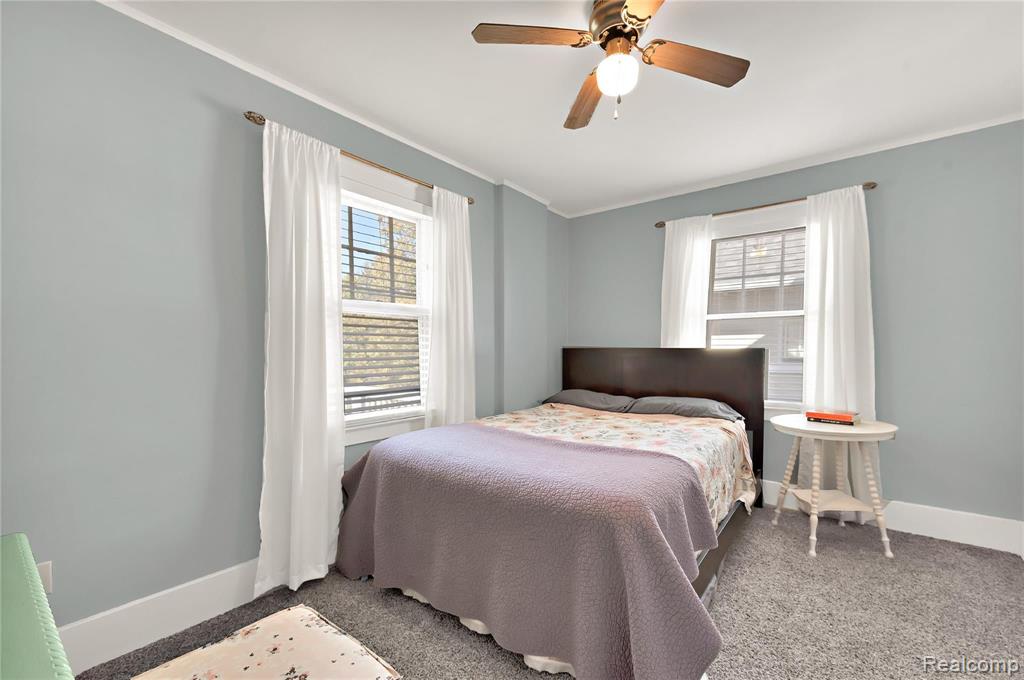 1317 Bishop Road Grosse Pointe Park, MI 48230 - Photo 37 of 42