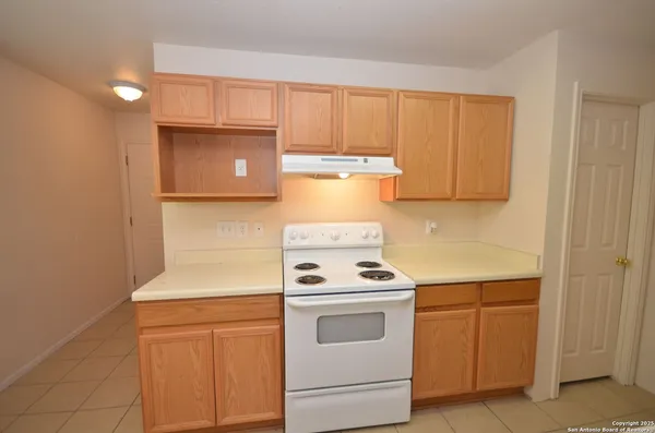 $1,275 | 8915 Maverick Draw, San Antonio, TX 78250