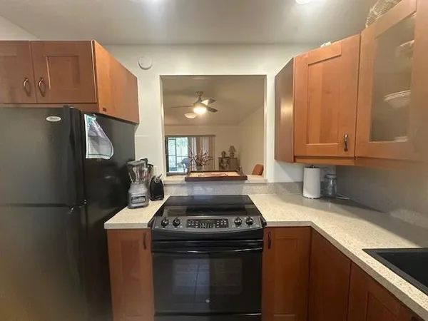 $1,825 | 134 South Cypress Road, Unit 411, Pompano Beach, FL 33060