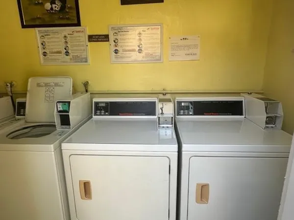 $1,825 | 134 South Cypress Road, Unit 411, Pompano Beach, FL 33060