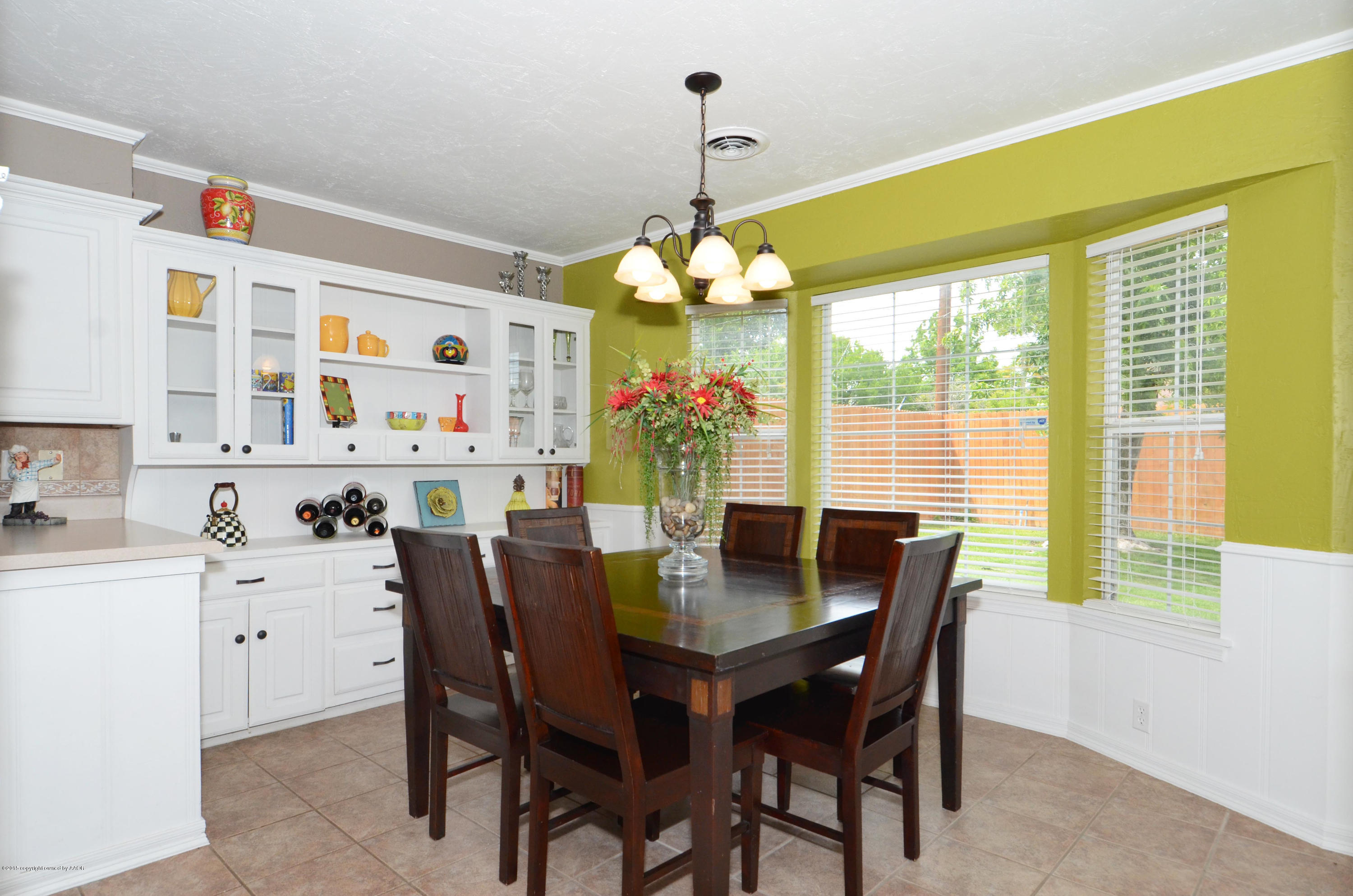 6702 Elmhurst Road Amarillo, TX 79106 - Photo 7 of 22 Breakfast Nook