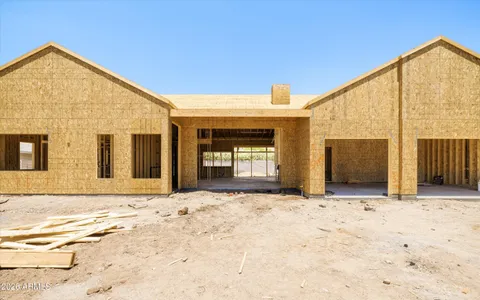 $3,749,000 | 4610 East Calle Ventura, Phoenix, AZ 85018