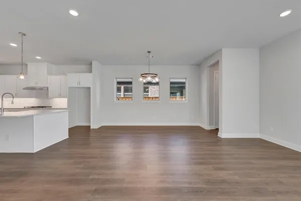 $579,990 | 2075 Emerald Grove Drive, Arlington, TX 76005