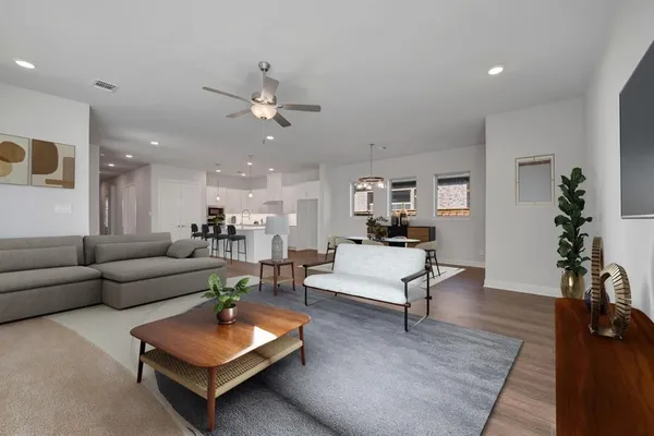 $579,990 | 2075 Emerald Grove Drive, Arlington, TX 76005