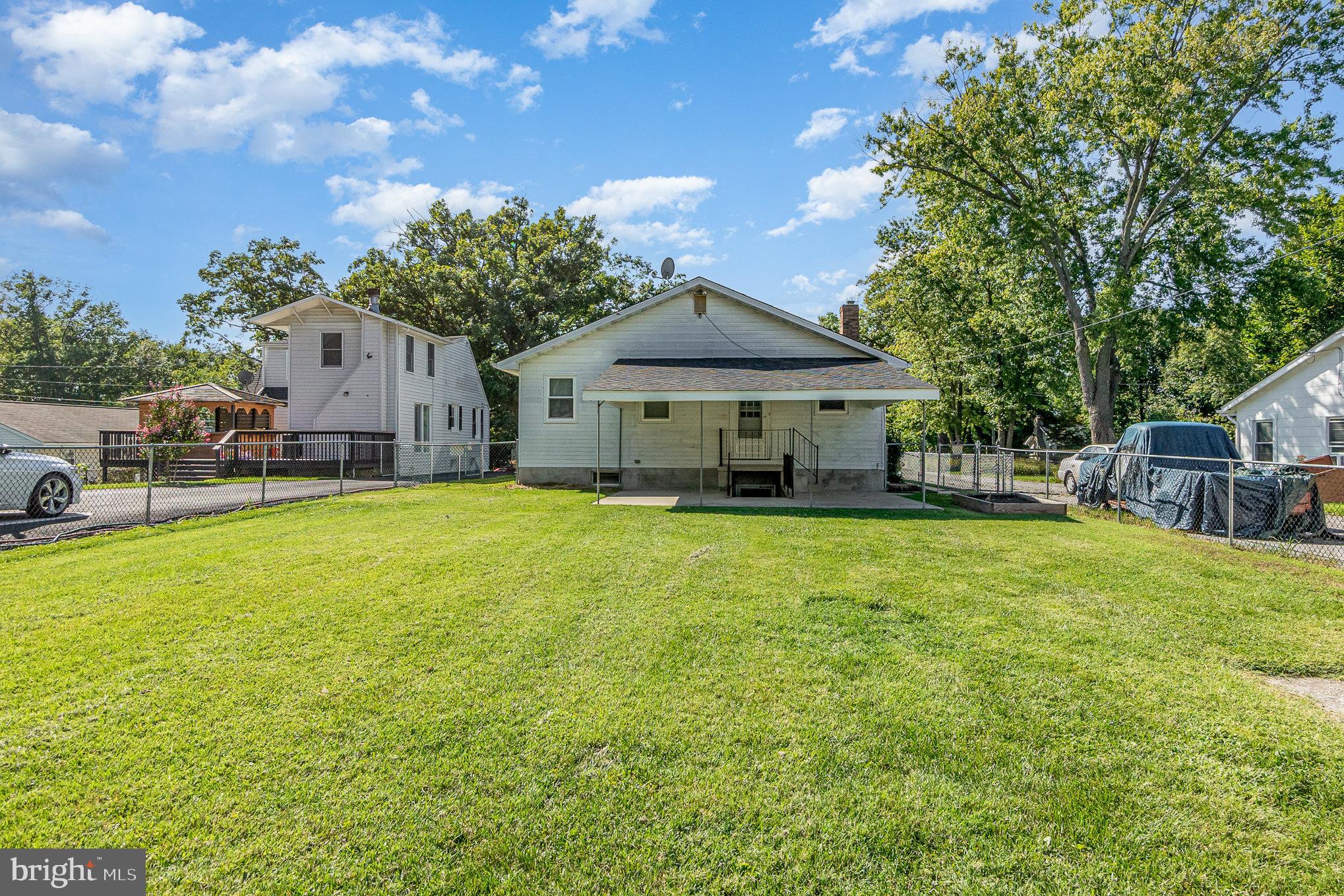8017 Hillendale Road Parkville, MD 21234 - Photo 26 of 28 Fenced Rear Yard