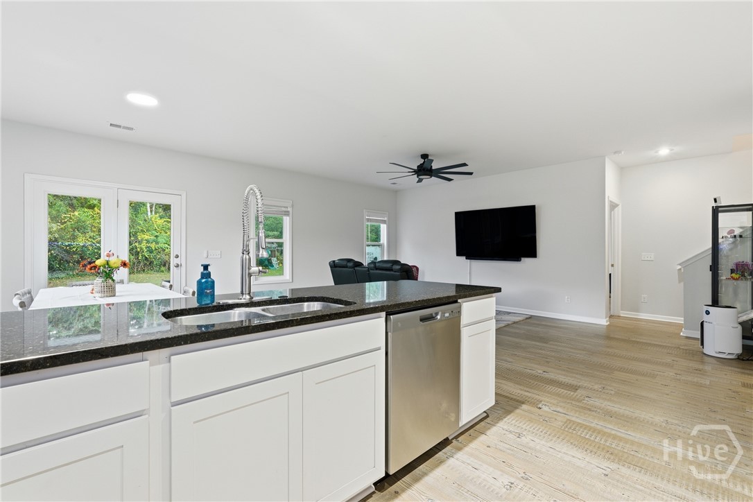 217 Caroline Way Guyton, GA 31312 - Photo 9 of 40