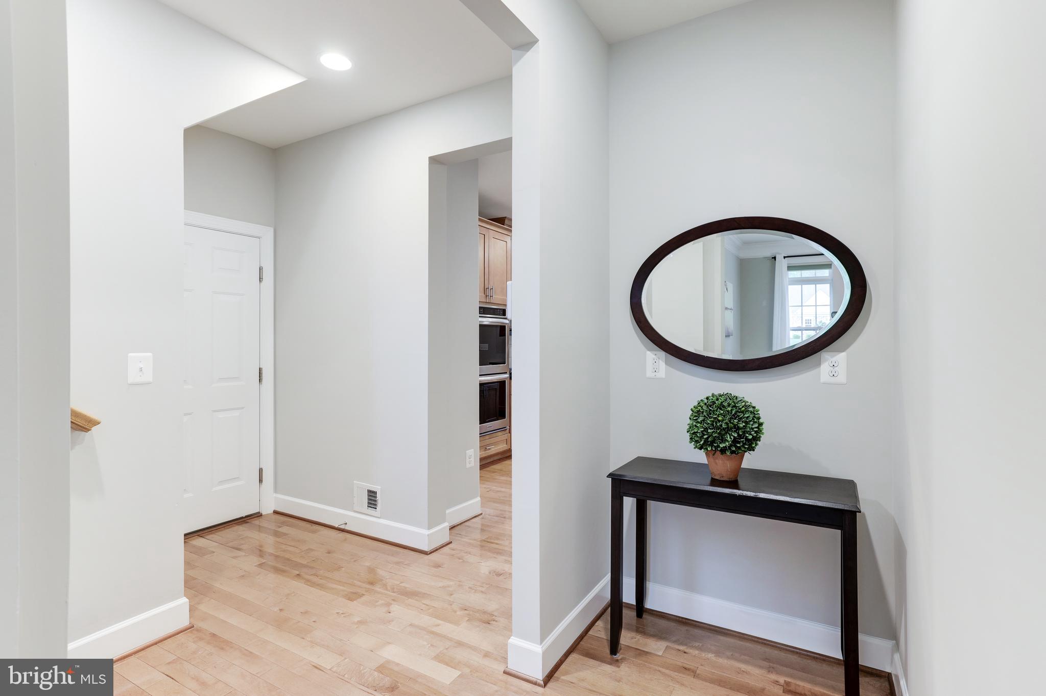 1296 Scotts Run Road McLean, VA 22102 - Photo 16 of 35 Gallery Image 16