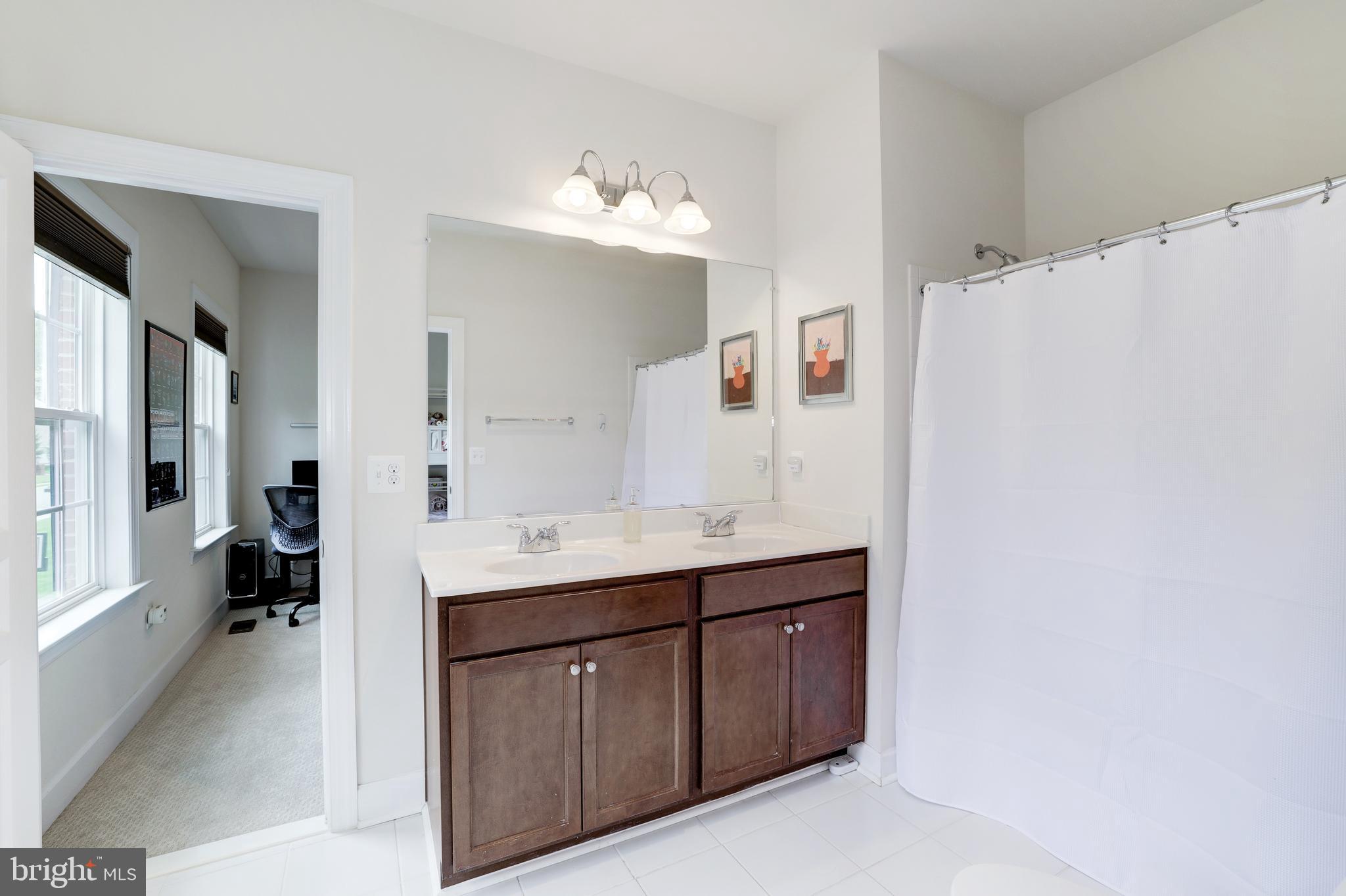1296 Scotts Run Road McLean, VA 22102 - Photo 25 of 35 Gallery Image 25