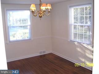 343 Garden Road Springfield, PA 19064 - Photo 3 of 6