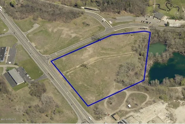 $245,000 | 4100 West Dickman Road, Unit B, Springfield, MI 49037