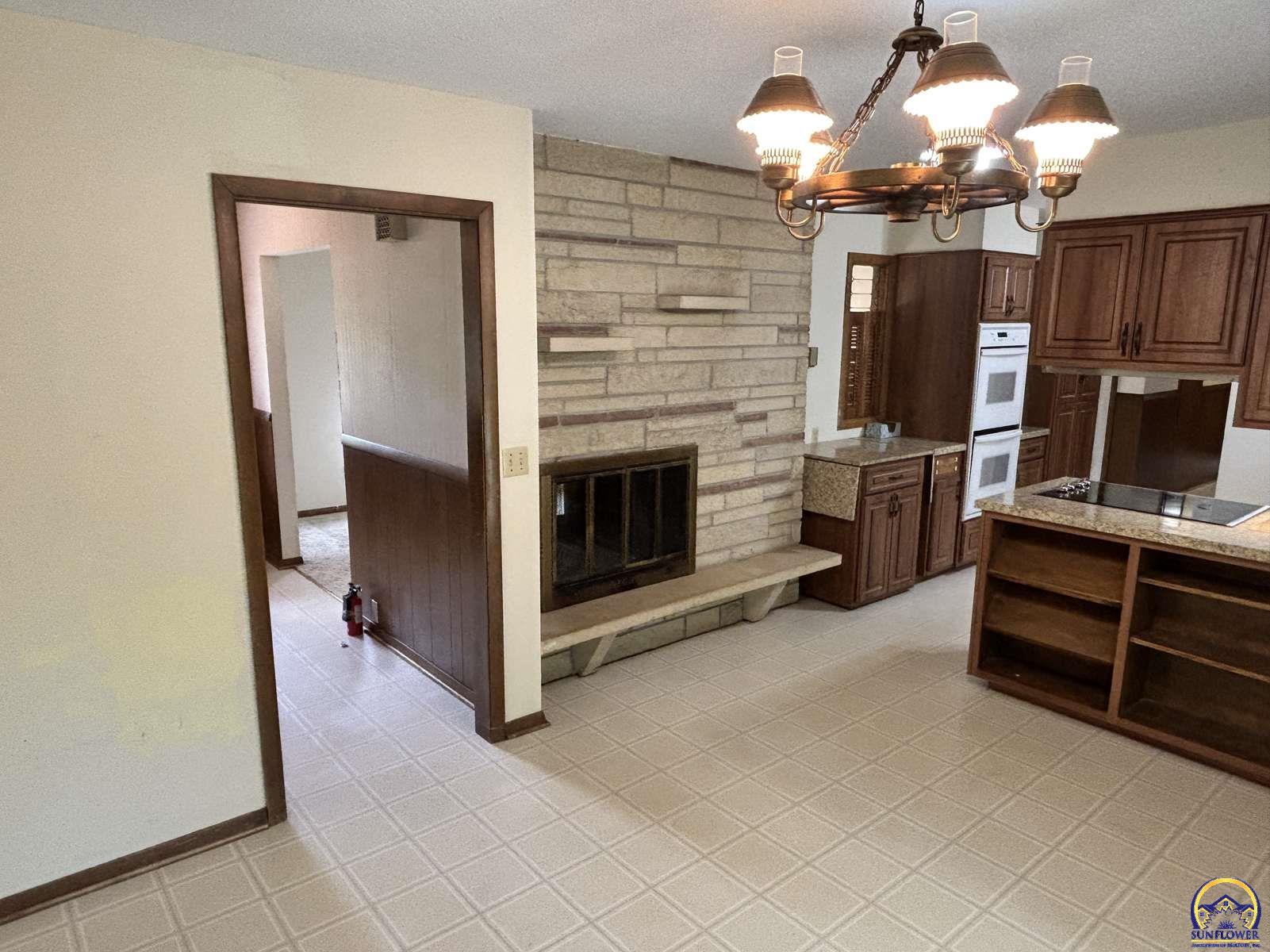 1661 90th Road Peabody, KS 66866 - Photo 33 of 99 Gallery Image 33