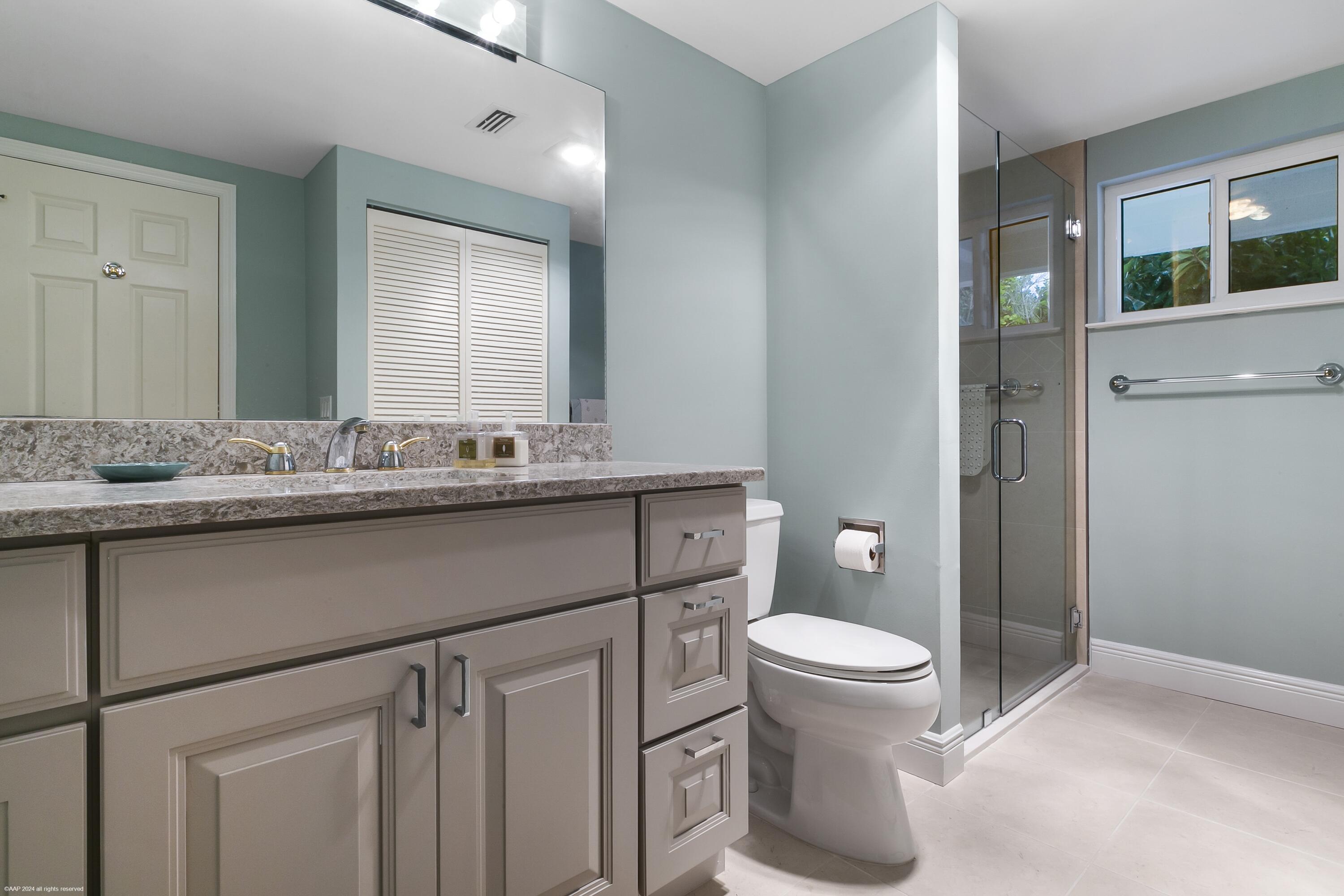 162 North Beach Road Jupiter Island, FL 33455 - Photo 40 of 73 162 North Beach Rd 040