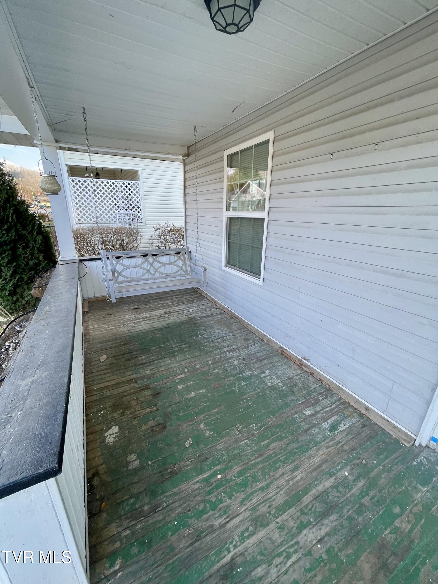 416 Opekiska Street Erwin, TN 37650 - Photo 5 of 29 IMG_4048