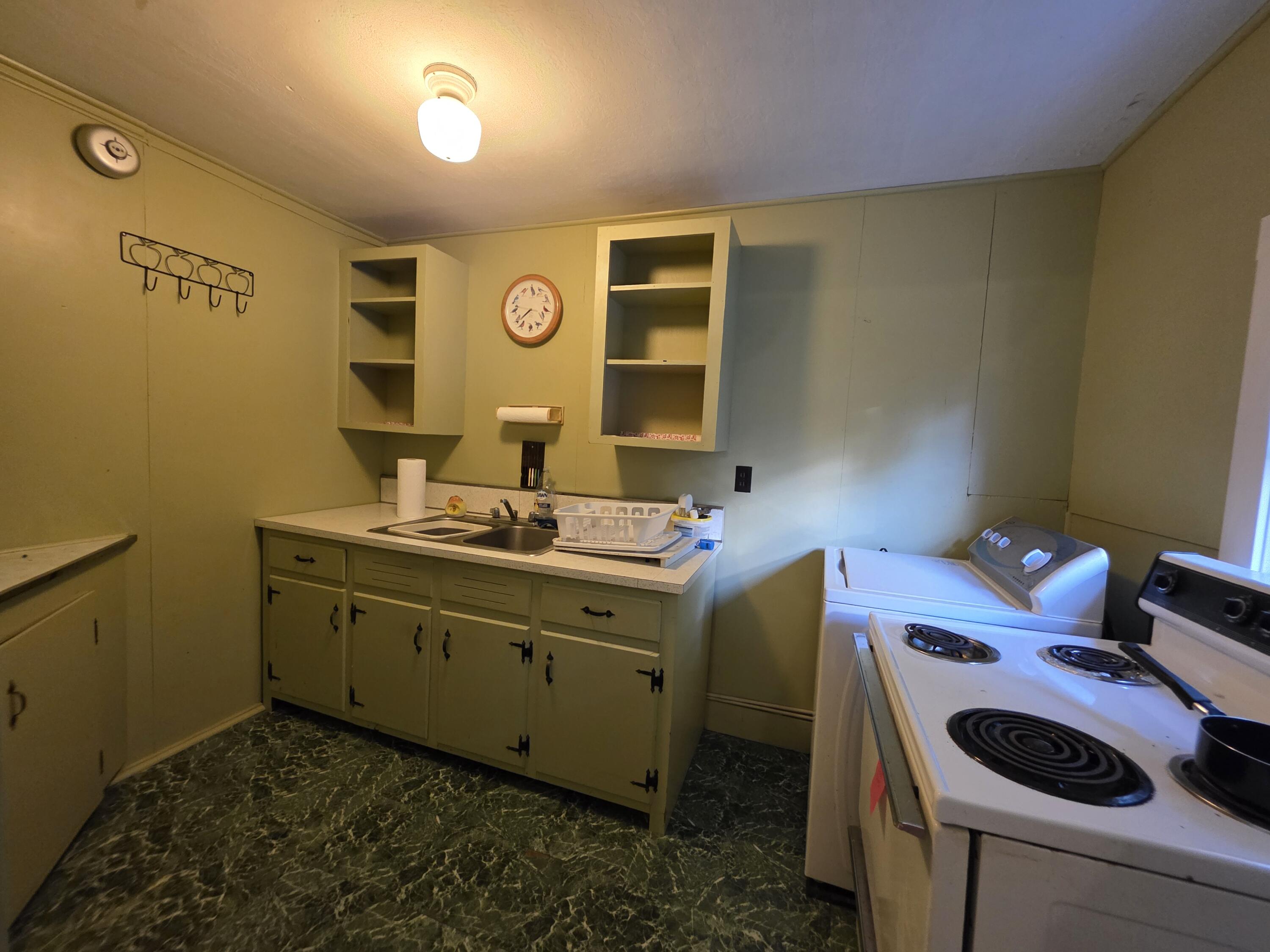 63 South Main Street Morrill, ME 04952 - Photo 2 of 38 1000021479