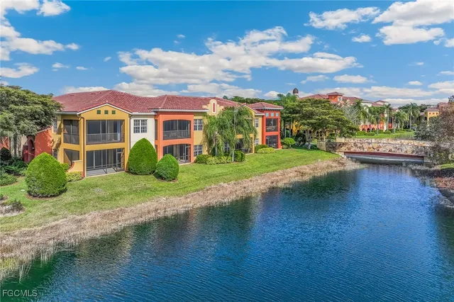 $459,000 | 8565 Via Garibaldi Circle, Unit 206, Estero, FL 33928