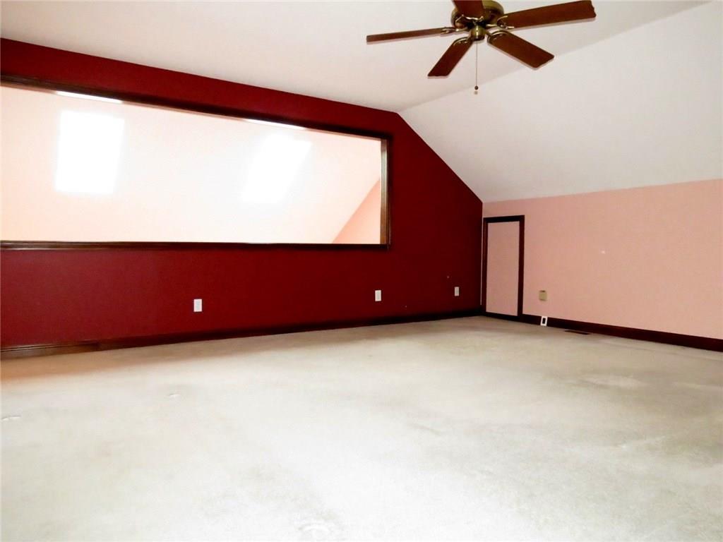 6055 East Meadow Ridge Road Columbus, IN 47203 - Photo 21 of 29 Gallery Image 21