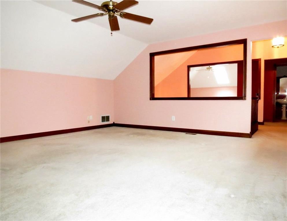 6055 East Meadow Ridge Road Columbus, IN 47203 - Photo 23 of 29 Gallery Image 23