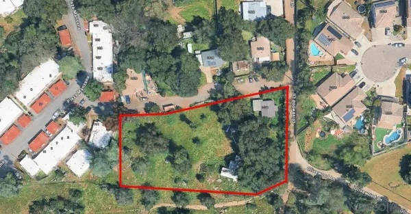 an aerial view of multiple house
