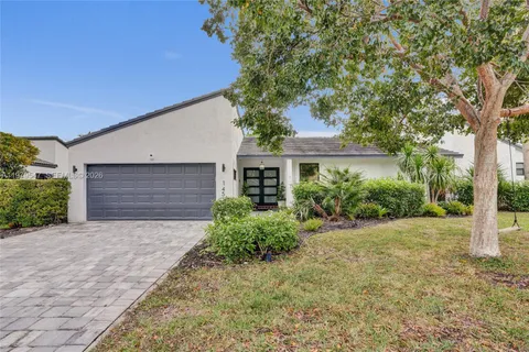 $815,000 | 1451 Northwest 81st Avenue, Coral Springs, FL 33071