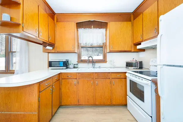 $335,000 | 213 River Street, Palmer, MA 01069