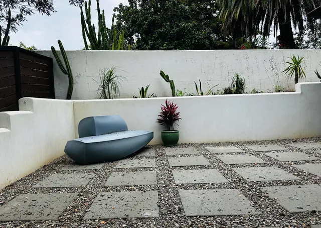 a view of a bathtub in a backyard