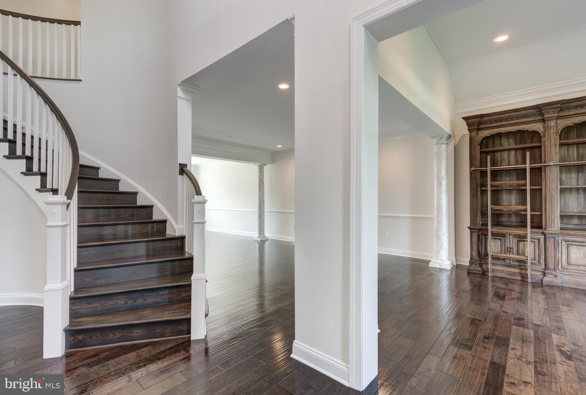 14307 Oak Meadow Road Baldwin, MD 21013 - Photo 10 of 80 Curved Staircase
