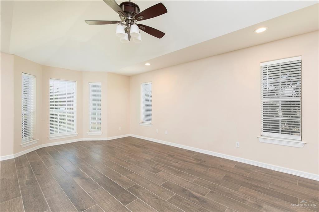 3814 B Shea Weslaco, TX 78596 - Photo 5 of 13