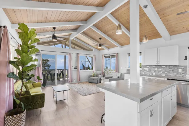 $1,775,000 | 73-1178 Loloa Drive, Kailua-Kona, HI 96740