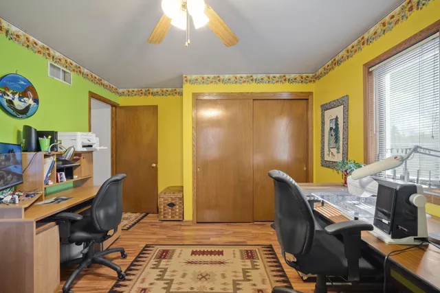 $734,900 | W225-s6835 Guthrie Road, Vernon, WI 53103