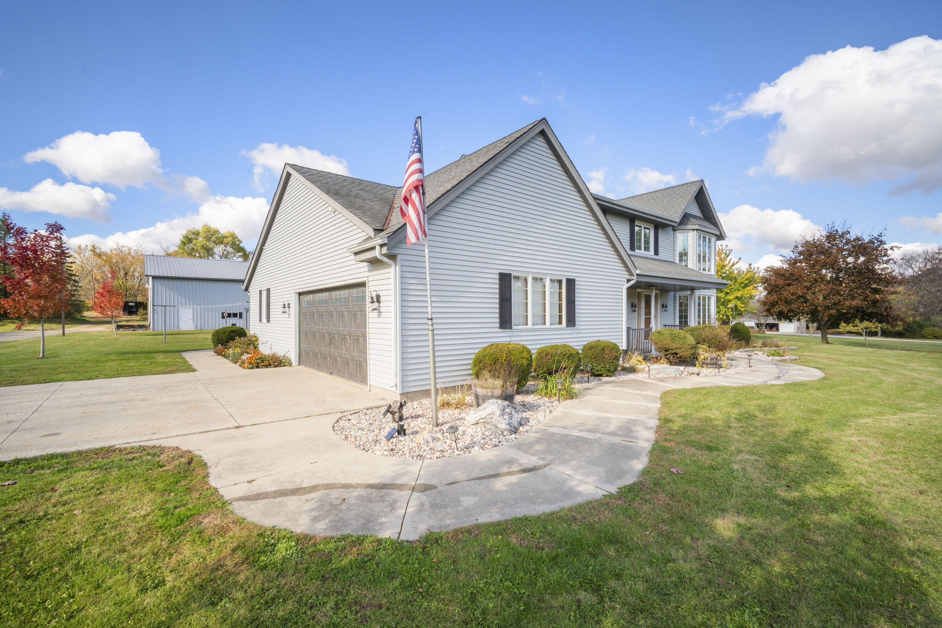 W225-s6835 Guthrie Road Vernon, WI 53103 - Photo 2 of 40 2_imgDSC05957