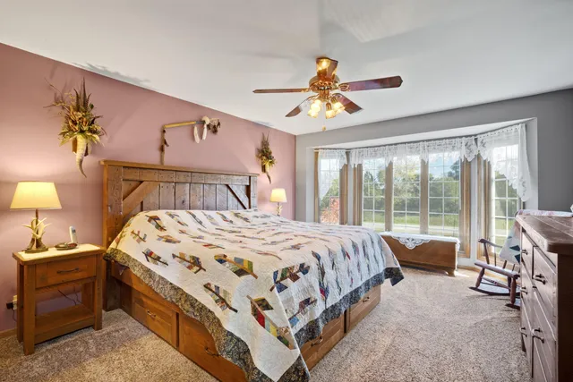 $734,900 | W225-s6835 Guthrie Road, Vernon, WI 53103