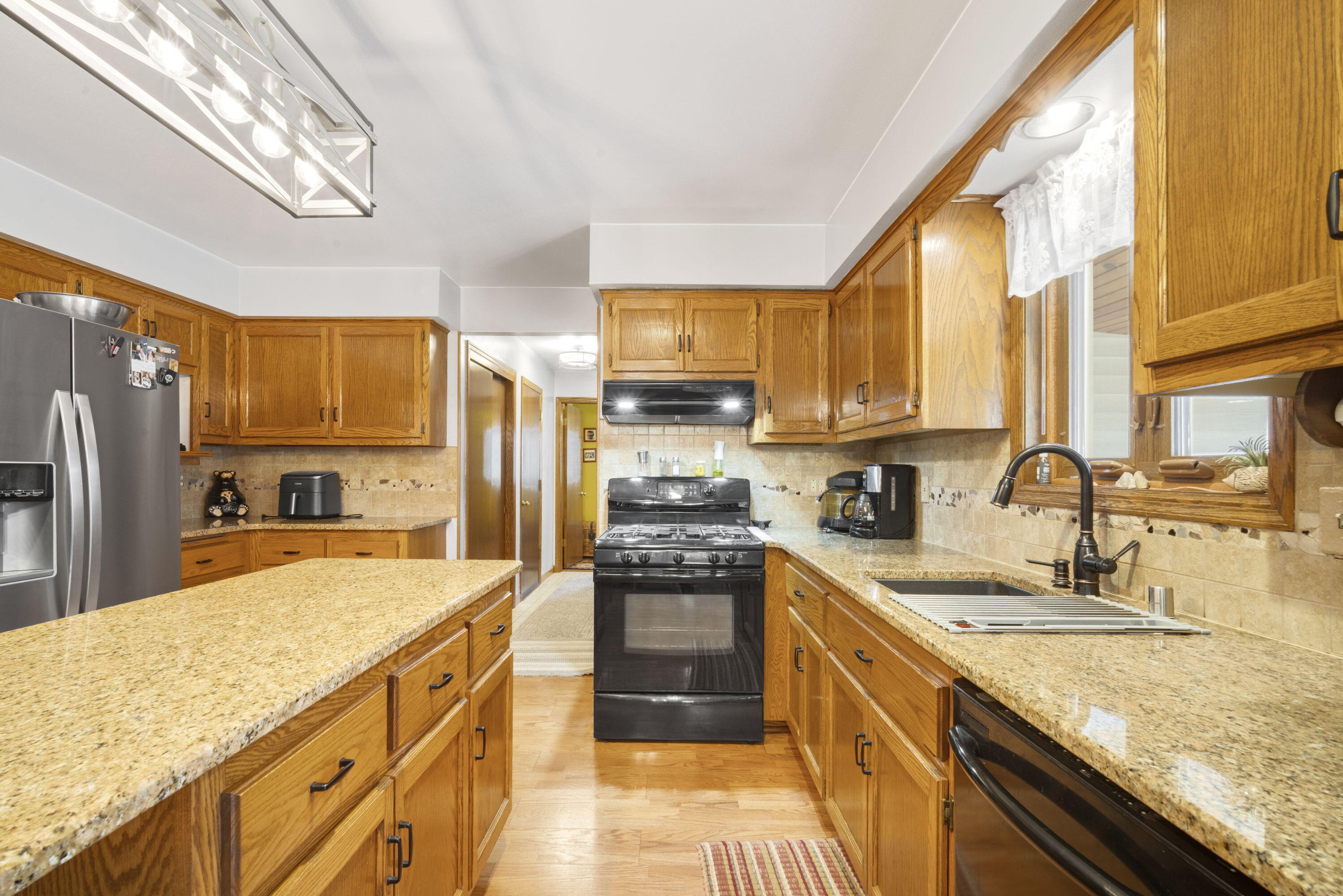 W225-s6835 Guthrie Road Vernon, WI 53103 - Photo 7 of 40 9_imgDSC05871