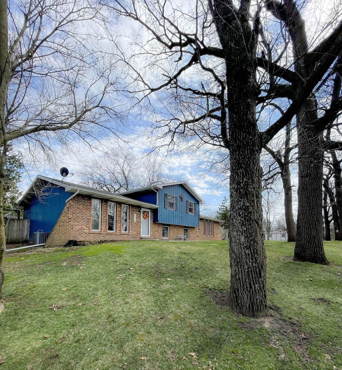 10123 North 457 East Demotte, IN 46310 - Photo 4 of 21 1183x1280
