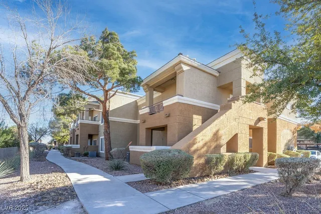 $1,125 | 8070 West Russell Road, Unit 1061, Las Vegas, NV 89113