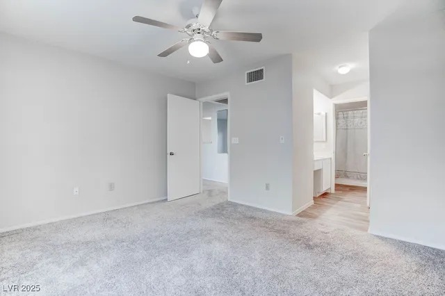 $1,125 | 8070 West Russell Road, Unit 1061, Las Vegas, NV 89113