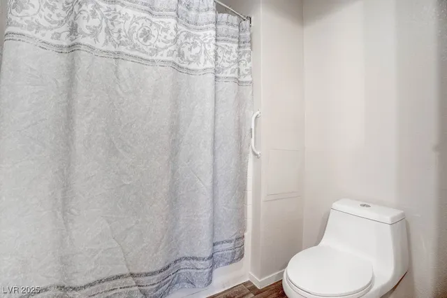 $1,125 | 8070 West Russell Road, Unit 1061, Las Vegas, NV 89113