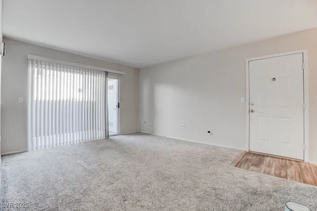 $1,125 | 8070 West Russell Road, Unit 1061, Las Vegas, NV 89113