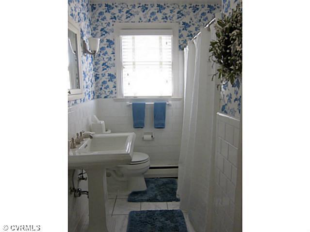 509 Ridge Top Road Henrico, VA 23229 - Photo 7 of 11 Other - Renovated Full bath