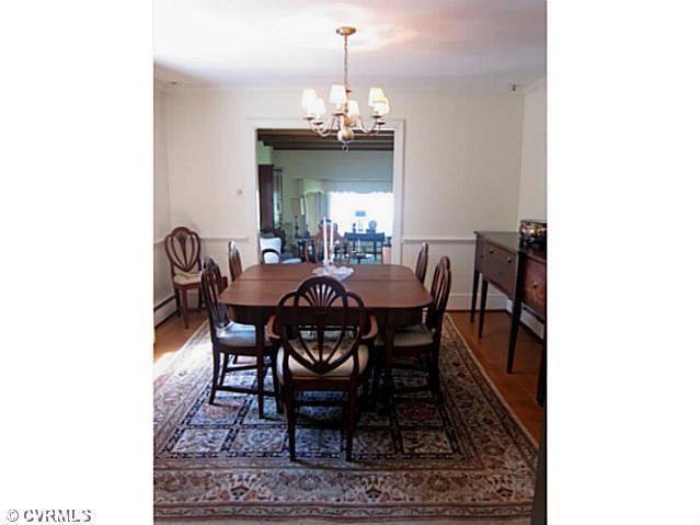 509 Ridge Top Road Henrico, VA 23229 - Photo 8 of 11 Dining Room - Hardwoods floors, moldings.